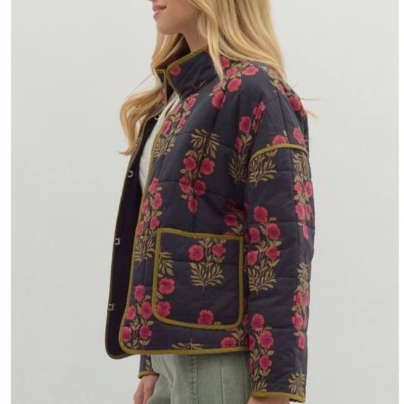 NWT Floral Quilted Medium Weight quilted Jacket coat - Picture 5 of 8